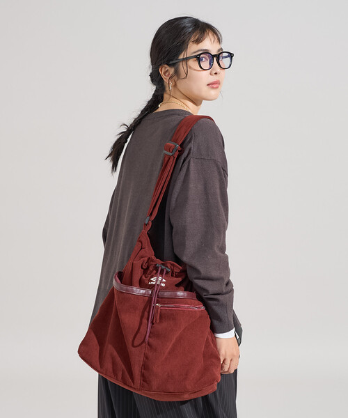 FREAK'S STORE(フリークスストア)の「<マシーンウォッシャブル>シルク入り Vネックニットプルオーバー セットアップ対応(ニット/セーター・レディース・オフホワイト/キャメル/チャコール・フリ-)」の17枚目の写真