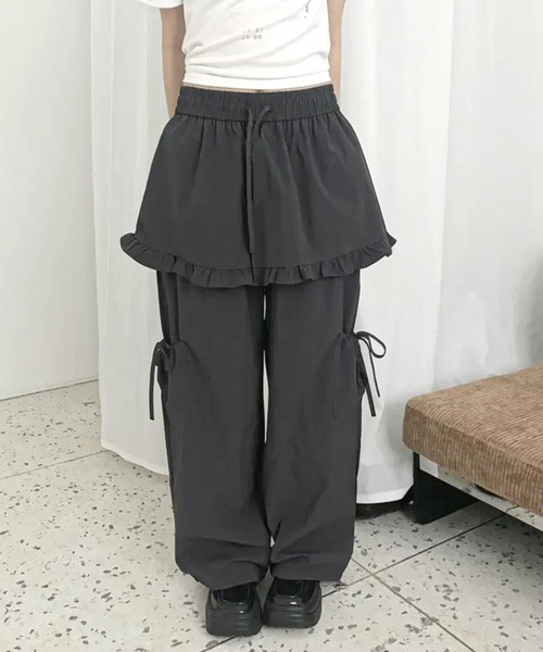 frunco（フランコ）の「【ZOZO限定】スカートレイヤーナイロンパンツ（その他パンツ・レディース・ブラック/グレー/ホワイト・FREE）」の7枚目の写真