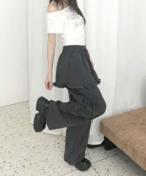 frunco（フランコ）の「【ZOZO限定】スカートレイヤーナイロンパンツ（その他パンツ・レディース・ブラック/グレー/ホワイト・FREE）」の9枚目の写真