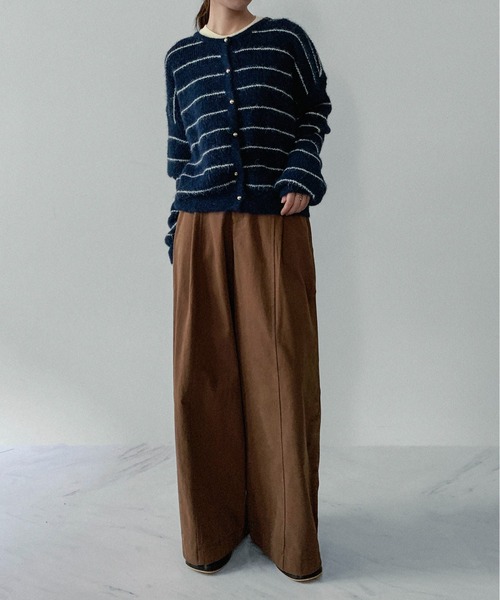 on:nue（オンニュ）の「【on:nue】[5色展開/3サイズ展開]  タック入りウエストゴムワイドパンツ（その他パンツ・レディース・ホワイト/ブラウン/ブラック/ネイビー/カーキ・LARGE/MEDIUM/SMALL）」の6枚目の写真