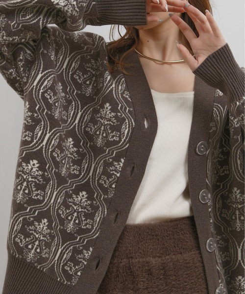 palm RICHE(ポームリシュ)の「アンティーククラシックジャガード柄カーデ(カーディガン/ボレロ・レディース・ベージュ/チャコールグレー/ブラック・M)」の5枚目の写真