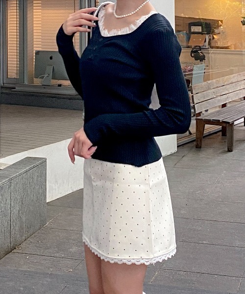 Mejoul（メジュール）の「【2025秋冬新作】レースVネックリブニットトップス　【華奢見え】（ニット/セーター・レディース・グレー/ホワイト/ブラック/アイボリー/グレー系その他・F）」の18枚目の写真