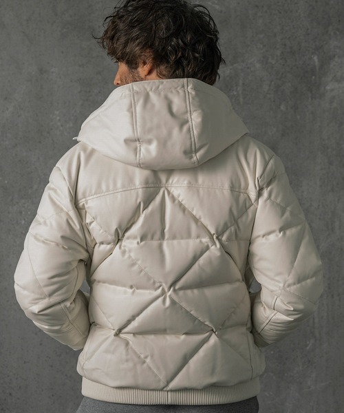 C DIEM（カルペディエム）の「C DIEM(カルペディエム)キルティング レザーダウンジャケット（ダウンジャケット/コート・メンズ・ホワイト/ブラック・L/M/XL）」の22枚目の写真