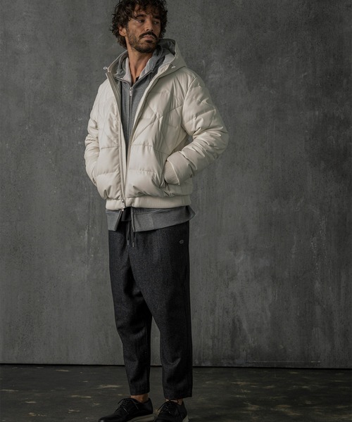 C DIEM（カルペディエム）の「C DIEM(カルペディエム)キルティング レザーダウンジャケット（ダウンジャケット/コート・メンズ・ホワイト/ブラック・L/M/XL）」の3枚目の写真