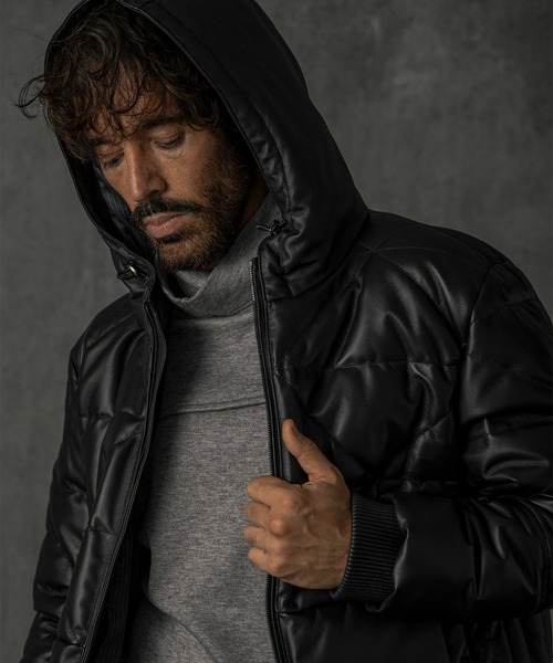 C DIEM（カルペディエム）の「C DIEM(カルペディエム)キルティング レザーダウンジャケット（ダウンジャケット/コート・メンズ・ホワイト/ブラック・L/M/XL）」の8枚目の写真