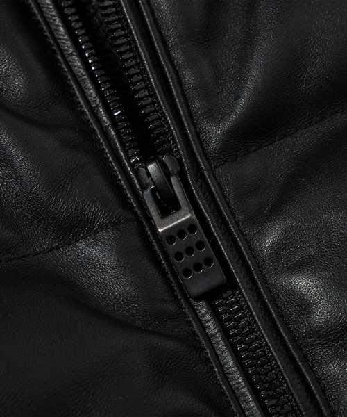 C DIEM（カルペディエム）の「C DIEM(カルペディエム)キルティング レザーダウンジャケット（ダウンジャケット/コート・メンズ・ホワイト/ブラック・L/M/XL）」の16枚目の写真