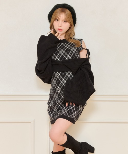 apres jour（アプレジュール）の「レイヤード風ニットワンピース（ワンピース・レディース・ブラック/スモークピンク/ブラック系その他・MEDIUM/X-LARGE/SMALL）」の4枚目の写真
