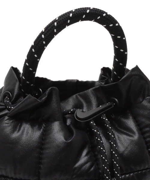 NIKE(ナイキ)の「NIKE NK NSW PUFFLE TINY TOTE / ナイキ NSW パッフル タイニー トート 【SP】(トートバッグ・メンズ・ピンク/ベージュ/ブラック・ONE SIZE)」の4枚目の写真
