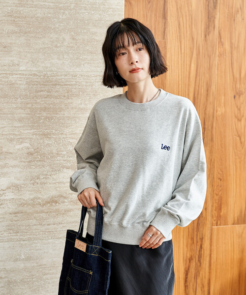 FREAK'S STORE(フリークスストア)の「Lee × FREAK'S STORE/リー 別注 ワンポイント刺繍スウェット(スウェット・レディース・チャコール/グレー/ブラウン・フリ-)」の12枚目の写真