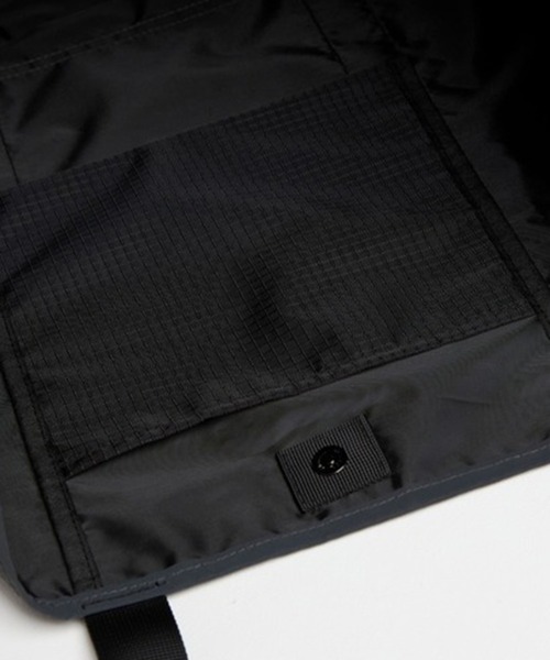 PACKING（パッキング）の「【PACKING】BLACK REFLECTIVE TOTE PA-059（トートバッグ・メンズ・ブラック・FREE）」の3枚目の写真