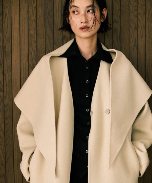 NANO universe(ナノユニバース)の「SUPER110blend リバー三角ストール(ストール/ショール・レディース・ブラック/アイボリー/ライトブルー・FREE)」の2枚目の写真