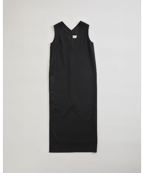 THE SHINZONE（ザ　シンゾーン）の「THE SHINZONE WOOL SATIN DRESS 25AMSOP01（ドレス・レディース・ブラック・36/34）」の3枚目の写真