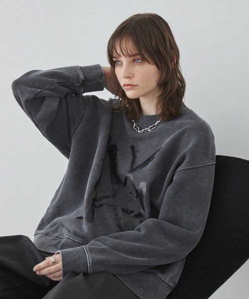 Spielio(シュピーリオ)の「【Spielio】Cracked foil sweatshirt / クラック箔スウェットプルオーバー(スウェット・メンズ・ブラック/ネイビー・L/M/S)」の10枚目の写真