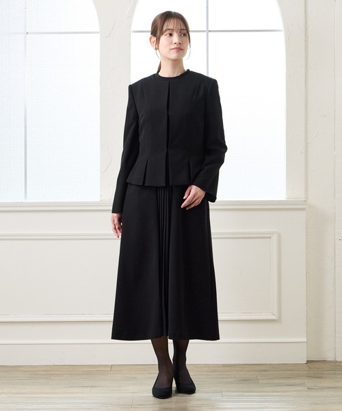 AIMER（エメ）の「【喪服・礼服】ウォッシャブル ノーカラーボックスタックブラックフォーマルジャケット（ノーカラージャケット・レディース・ブラック・SMALL/MEDIUM/LARGE）」の2枚目の写真
