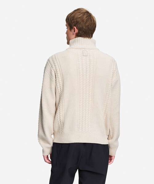 AIGLE（エーグル）の「ケーブルニット オーバーサイズハーフジップセーター（ニット/セーター・メンズ・ライトグレー/オフホワイト・M/L/XL/S）」の11枚目の写真