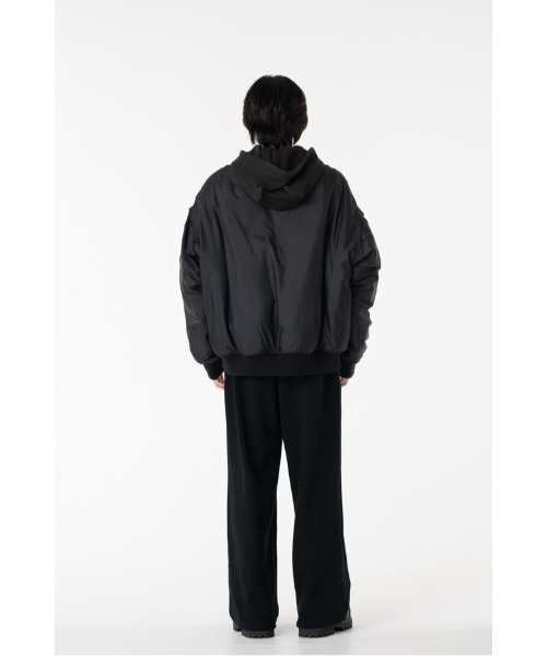 DISCOVERED(ディスカバード)の「DEVILS EAR HOODIE DOWN MA-1(MA-1・メンズ・カーキ/ブラック・SMALL/LARGE)」の12枚目の写真