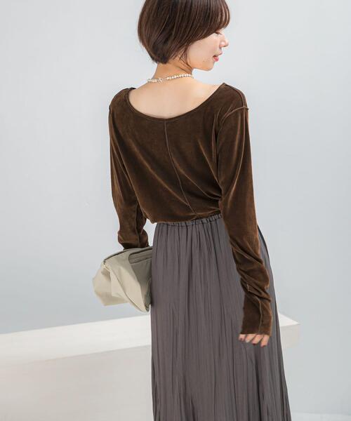 URBAN RESEARCH ROSSO WOMEN（アーバンリサーチ　ロッソ）の「シアーベロアシームデザインプルオーバー（Tシャツ/カットソー・レディース・ブラウン/ライトブルー/オフホワイト・FREE）」の16枚目の写真