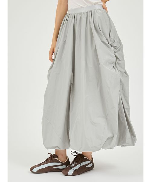 emmi(エミ)の「【ONLINE限定カラー】ツイストバルーンスカート(スカート・レディース・ミント/ベージュ/ブラック/アイボリー・0/1)」の6枚目の写真