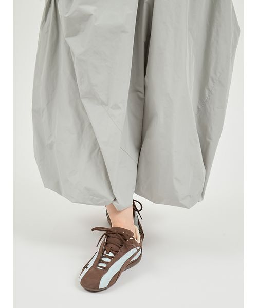 emmi(エミ)の「【ONLINE限定カラー】ツイストバルーンスカート(スカート・レディース・ミント/ベージュ/ブラック/アイボリー・0/1)」の10枚目の写真