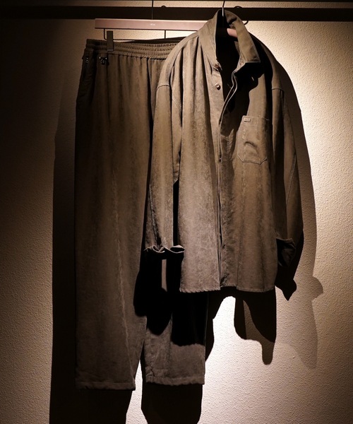 TROVE（トローヴ）の「TROVE 2025aw / LUMINOUS SHIRT（その他アウター・メンズ・ブラック・1/3）」の14枚目の写真