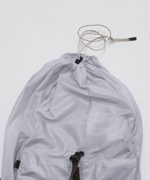 TODAYFUL（トゥデイフル）の「TODAYFUL　Useful Sheer Backpack ユースフルシアーバックパック/12611002（バックパック/リュック・レディース・ブルー系その他/ブラック・ONE SIZE）」の16枚目の写真