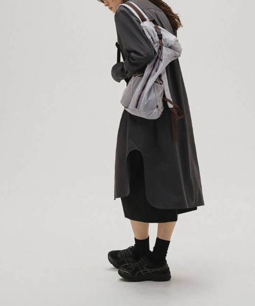 TODAYFUL（トゥデイフル）の「TODAYFUL　Useful Sheer Backpack ユースフルシアーバックパック/12611002（バックパック/リュック・レディース・ブルー系その他/ブラック・ONE SIZE）」の6枚目の写真