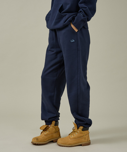 FRUIT OF THE LOOM(フルーツオブザルーム)の「【FRUIT OF THE LOOM】BASIC SWEAT PANT/CLASSIC/ユニセックス【WEB限定】(スウェットパンツ・メンズ・アイボリー/ブラック/ライトグレー/ネイビー・S/M/L/XL)」の4枚目の写真