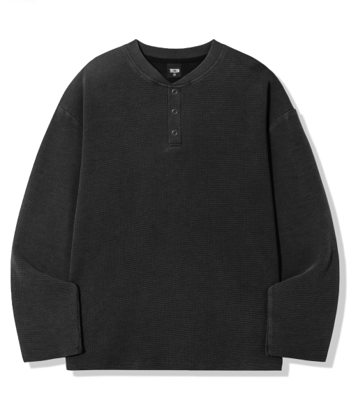 TRILLION(トリリオン)の「ワッフルリングスナップヘンリーネックロングスリーブ_ピグメントチャコール(Tシャツ/カットソー・レディース・その他・MEDIUM/LARGE/X-LARGE)」の5枚目の写真