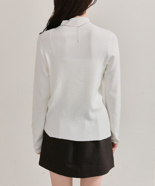 mystic(ミスティック)の「プレート付きハイネックニット(ニット/セーター・レディース・グレー/ベージュ/オフホワイト/ブラック・FREE)」の22枚目の写真