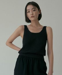 boucled sleeveless knit-black