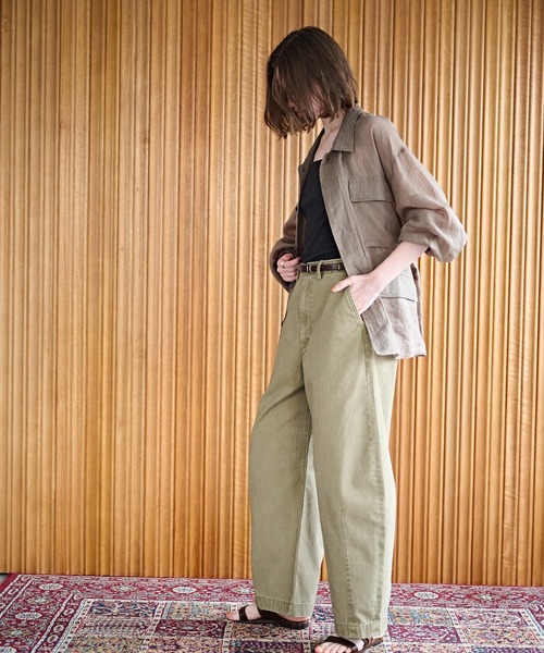 kha:ki（カーキ）の「「KHA:KI / カーキ」ラミー B.D.U. シャツジャケット（ミリタリージャケット・レディース・オリーブ/ブラック・2/1）」の5枚目の写真