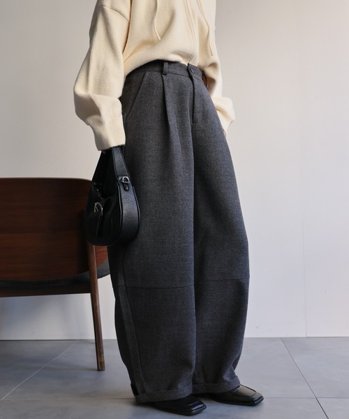 ap retro(アプレトロ)の「メランジ微起毛 バレルレッグパンツ / スラックスパンツ(その他パンツ・レディース・ブラウン/チャコール/ベージュ/ブラック・MEDIUM/LARGE)」の17枚目の写真
