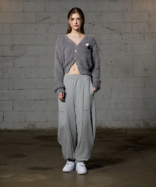 ARI(アリ)の「KYOYA SWEAT PANTS / MELANGE(スウェットパンツ・レディース・グレー・FREE)」の4枚目の写真