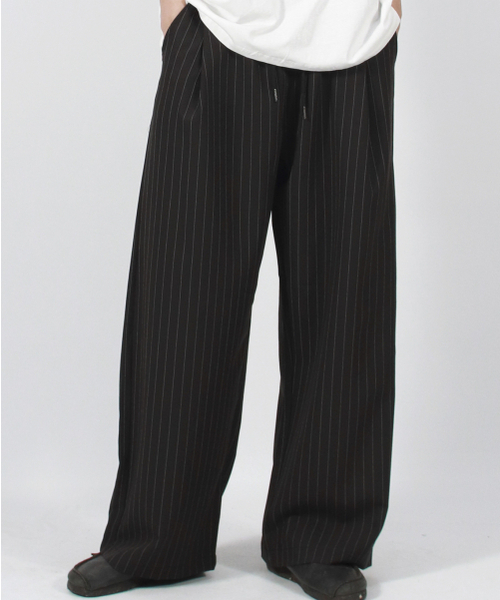 DEMARC(ドゥマーク)の「M SOLID STRIPE WIDE PANTS BLACK(スラックス・メンズ・その他・MEDIUM/LARGE)」の4枚目の写真