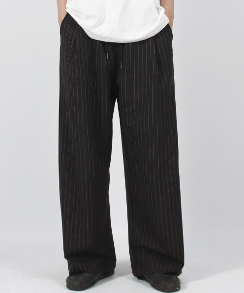 DEMARC(ドゥマーク)の「M SOLID STRIPE WIDE PANTS BLACK(スラックス・メンズ・その他・MEDIUM/LARGE)」の5枚目の写真