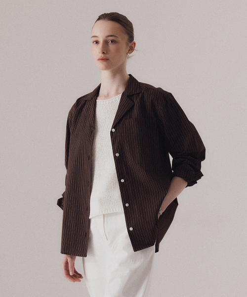 SILN(シルン)の「Essential open collar stripe shirt (BROWN)(シャツ/ブラウス・レディース・その他・FREE)」の3枚目の写真