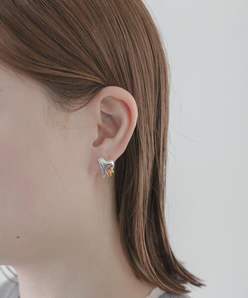 LAPUIS(ラピュイ)の「LAPUIS Coil Heart ピアス(ピアス(両耳用)・レディース・ゴールド系その他/ゴールド・ONE)」の7枚目の写真