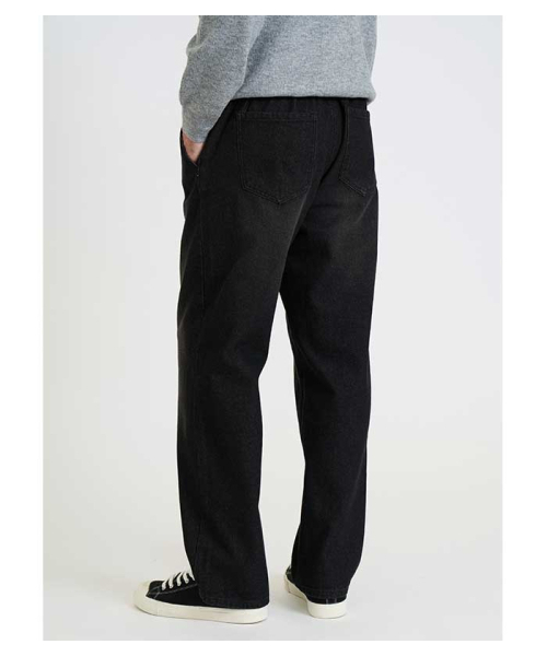BLACKBROWN（ブラックブラウン）の「ワイドフィットバンディングデニムパンツ [WASHED BLACK]（デニムパンツ・メンズ・ブルー系その他・SMALL/MEDIUM/X-LARGE/XX-LARGE/LARGE）」の3枚目の写真