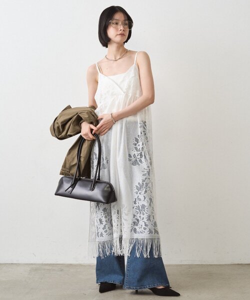 LOUNGEDRESS（ラウンジドレス）の「レースキャミワンピース（ワンピース・レディース・オフホワイト/ブラック・FREE）」の3枚目の写真