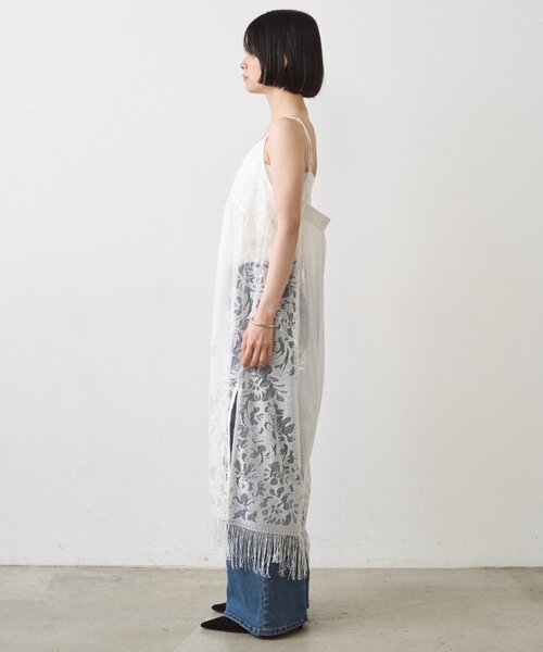 LOUNGEDRESS（ラウンジドレス）の「レースキャミワンピース（ワンピース・レディース・オフホワイト/ブラック・FREE）」の8枚目の写真