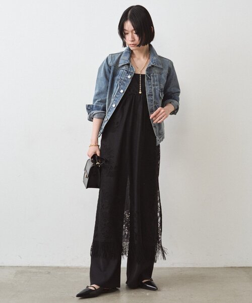 LOUNGEDRESS（ラウンジドレス）の「レースキャミワンピース（ワンピース・レディース・オフホワイト/ブラック・FREE）」の17枚目の写真