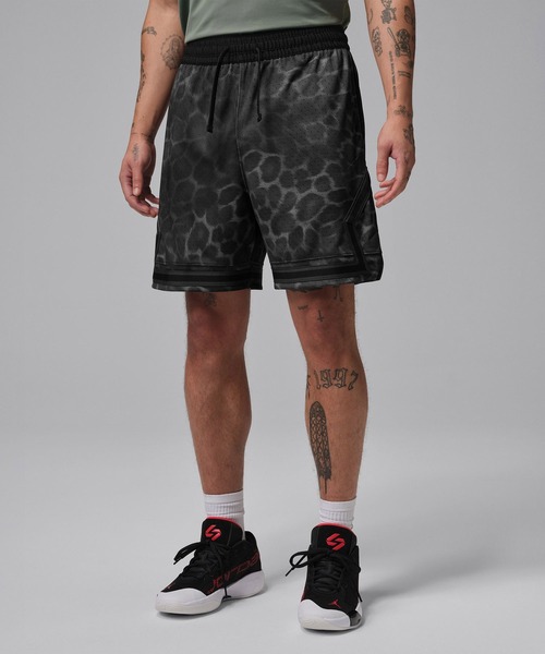 JORDAN BRAND（ジョーダンブランド）の「JORDAN BRAND M J DF SPT AOP DMND SHORT / ジョーダン ブランド DF SPT AOP DMND ショート / NIKE【SP】（その他パンツ・メンズ・ブラック・S/M/L/XL/XXL）」の2枚目の写真