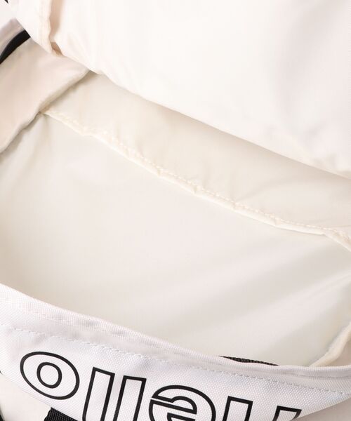 sanrio(サンリオ)の「Sanrio デイパック(バックパック/リュック・レディース・ホワイト/ブラック系その他/ブラック/ブラック系その他2・FREE)」の7枚目の写真