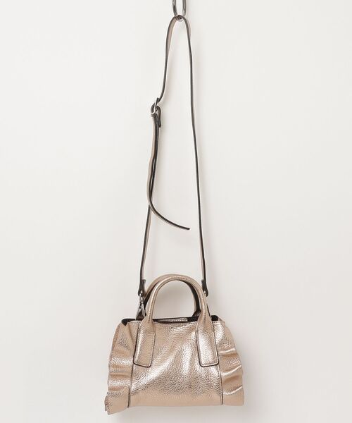 RIPANI（リパーニ）の「【RIPANI/リパーニ】牛革メタリック加工サイドフリルマイクロミニトート バッグ(小)（ショルダーバッグ・レディース・ブロンズ・FREE）」の8枚目の写真