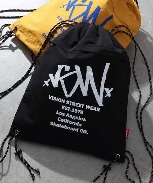 VISION STREET WEAR(ヴィジョンストリートウェア)の「【VISION STREET WEAR/ヴィジョンストリートウェア】Bicolor Knapsack/配色 ナップザック/シューズケース(バックパック/リュック・メンズ・マスタード/ピンク/ブラック/ブルー・FREE)」の1枚目の写真