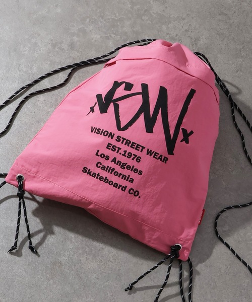 VISION STREET WEAR(ヴィジョンストリートウェア)の「【VISION STREET WEAR/ヴィジョンストリートウェア】Bicolor Knapsack/配色 ナップザック/シューズケース(バックパック/リュック・メンズ・マスタード/ピンク/ブラック/ブルー・FREE)」の6枚目の写真