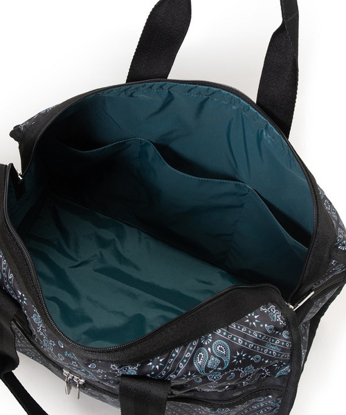 LeSportsac(レスポートサック)の「DELUXE MED WEEKENDER ステレートバンダナ(ボストンバッグ・レディース・グレー・FREE)」の11枚目の写真