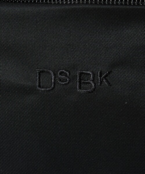 ABAHOUSE(アバハウス)の「【DsBk / ディーエスビーケー】 RECTANGLE SLING /スリングバッグ /ユニセックス 【WEB限定】(バックパック/リュック・メンズ・グレー/ブラック/カーキ/ネイビー・フリー)」の12枚目の写真