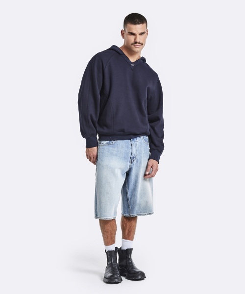 51%(フィフティーワンパーセント)の「V zone hoodie - Navy(パーカー・メンズ・その他・M/L)」の4枚目の写真