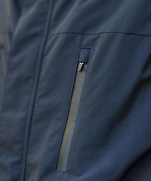 DRESSTERIOR（ドレステリア）の「【防水/透湿素材】ウォータープルーフ マウンテンパーカー（ブルゾン・メンズ・ブラック/ホワイト・90/92/91）」の17枚目の写真